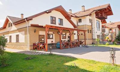 Отель Аврора