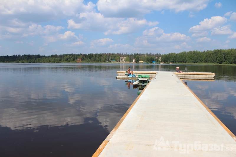 Озеро долгое московская. Долгое озеро Лобня.