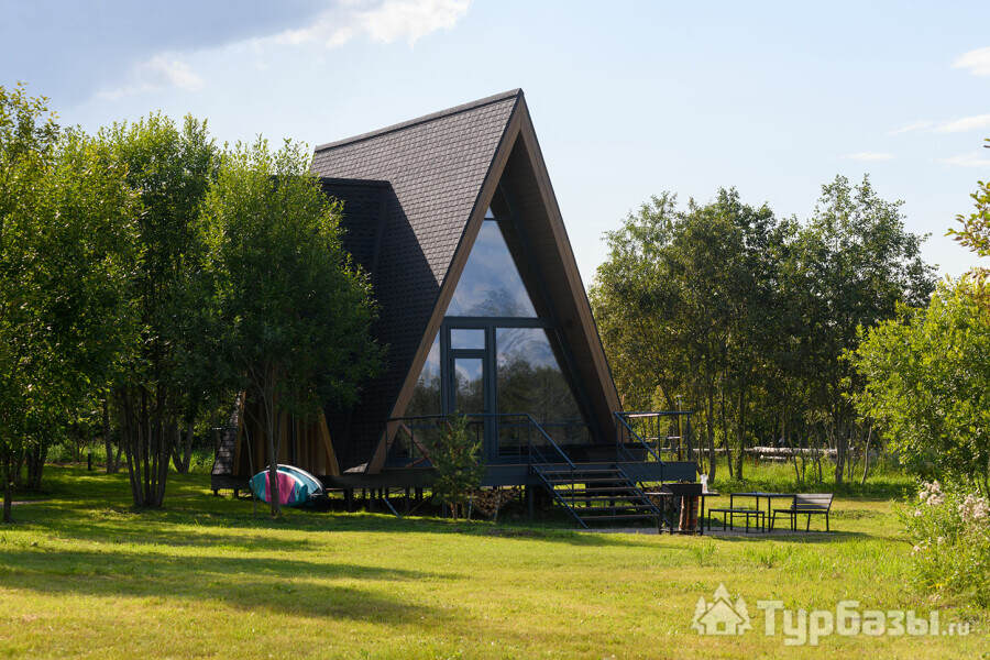 Дом чёрный №10. Первая линия