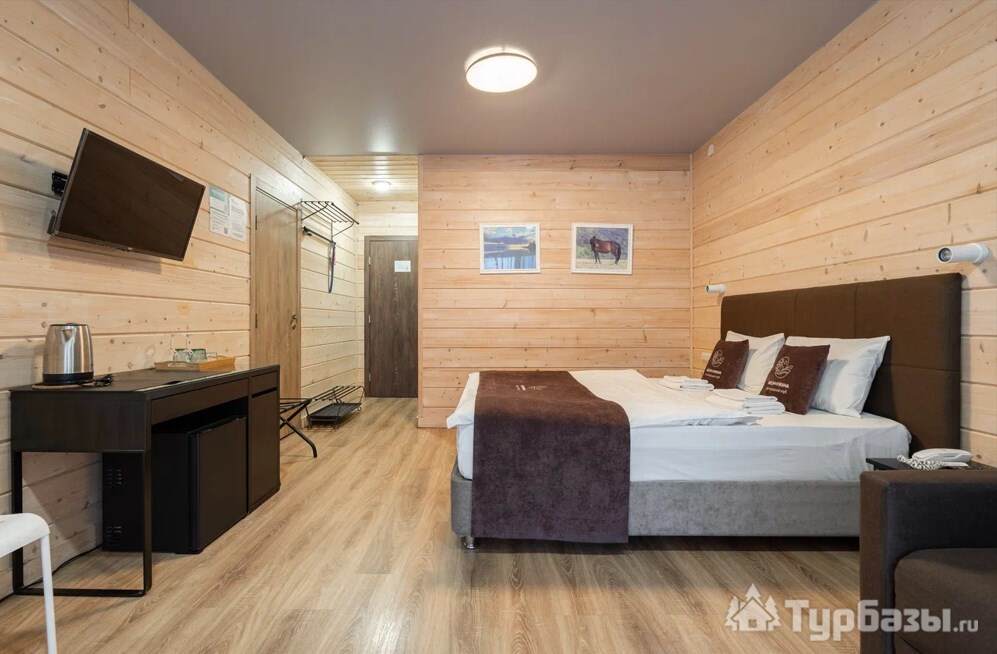 Два номера делюкс с видом (смежные)