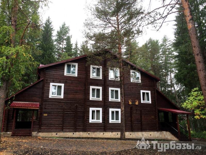 Коттедж "Лебяжий" левое крыло (22 чел)