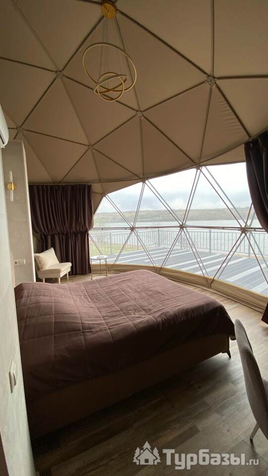 Бежевый геокупол