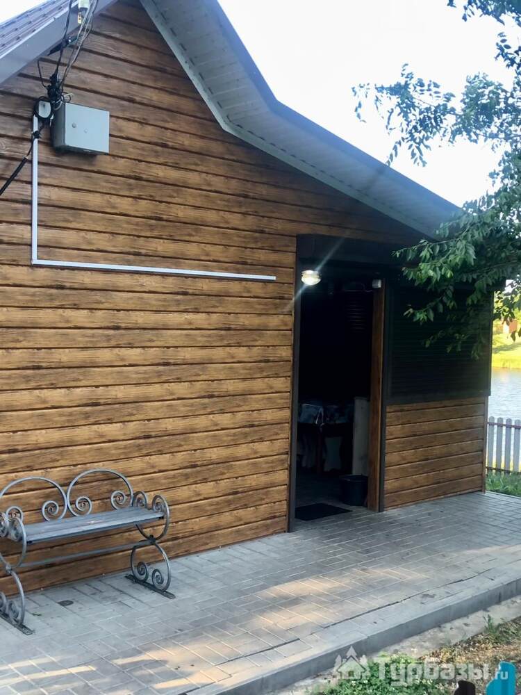 Домик 6-ти местный с удобствами