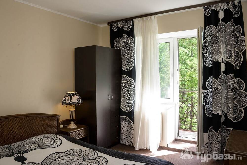 Двухкомнатный двухместный номер категории «Апартамент» с кухней 