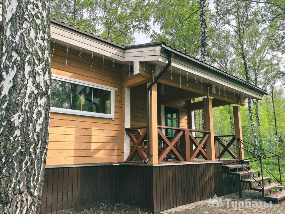 Шале рябиновый