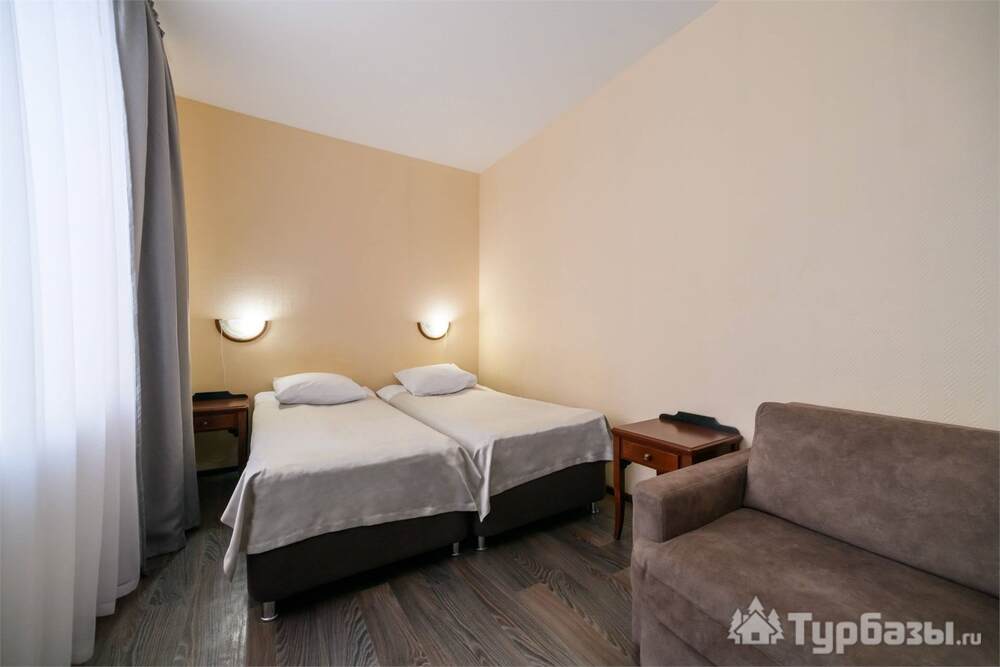 Однокомнатный двухместный номер категории "Джуниор" в 3 корпусе