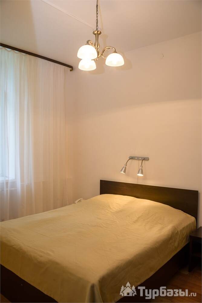 Двухкомнатный двухместный номер 1 категории в 1 корпусе