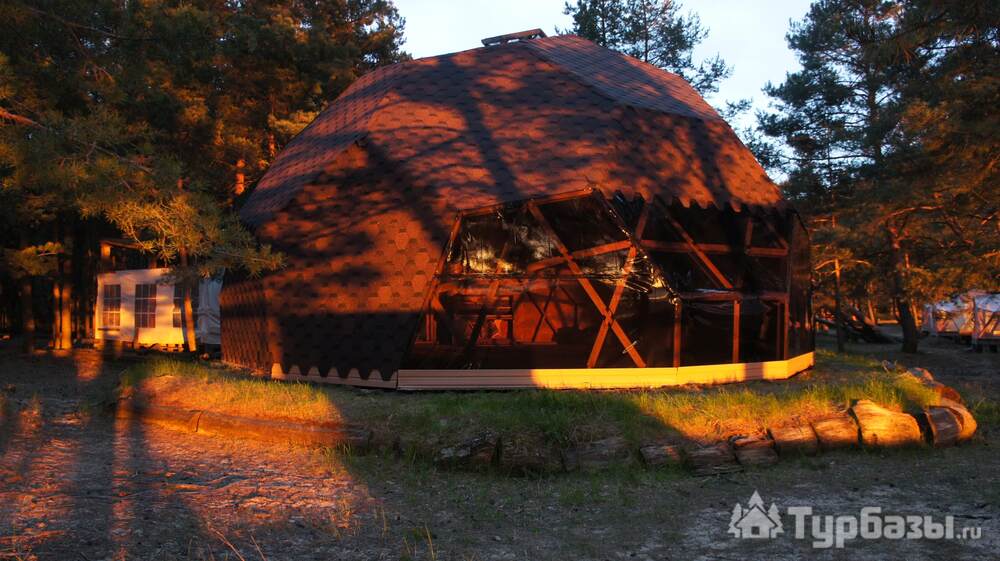 Большой геокупол для двоих